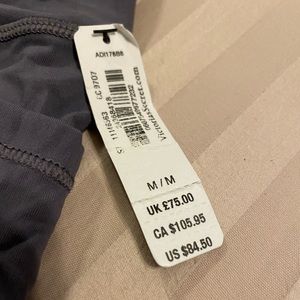 Victoria Secret Workout Leggins size Medium NWT